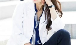 Những bộ trang phục làm nên tên tuổi của "nữ hoàng họa báo" Park Shin Hye